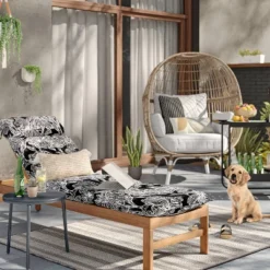 Threshold⢠- Floral Tapestry Indoor Outdoor Rug