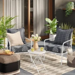 Step Diamonds Outdoor Rug Tan/Ivory - Thresholdâ˘